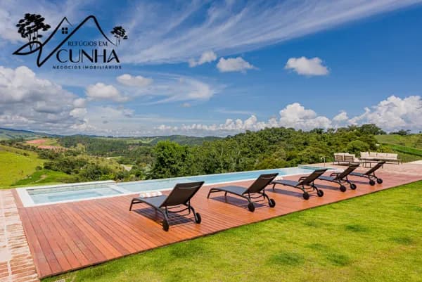 Casa Alto Padrão um Refúgio com vista Panaorâmica