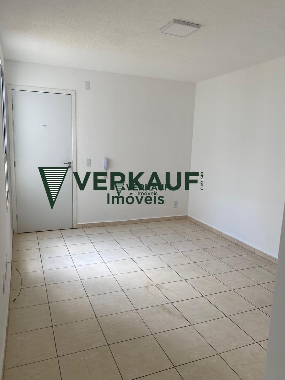 Apartamento Padrão 02 quartos - Cond Porto Dourado - Goiânia/Go
