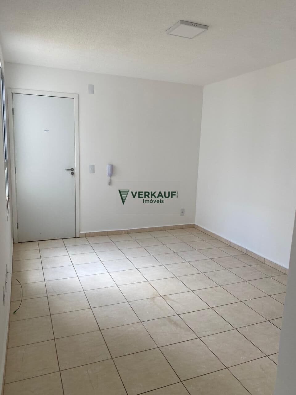 Apartamento Padrão 02 qtos - Dourado II - Goiânia/Go