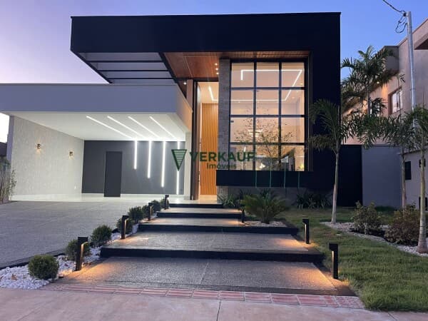 Casa Alto Padrão Parqueville Pinheiro -Aparecida de goiânia/Go