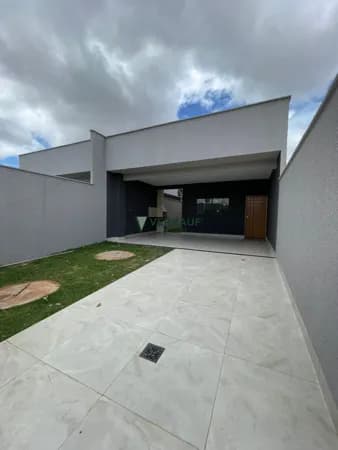 Casa alto padrão 03 quartos – JD Boa Esperança – Aparecida de Goiânia/Go