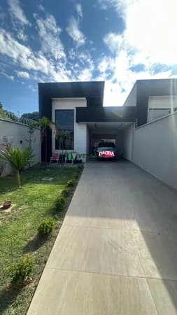 Casa Alto Padrão 03 quartos - JD Buriti Sereno Apatecida de Goiânia/Go