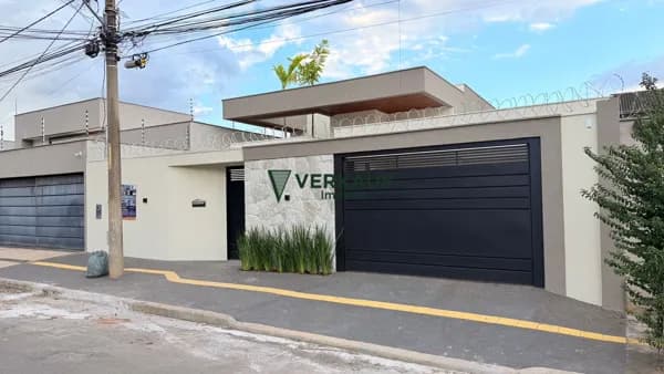 Casa Alto Padrão em Jardim Atlântico, Goiânia/GO
