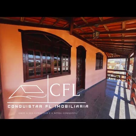 Casa com 4 quartos proximo ao centro de Brumadinho