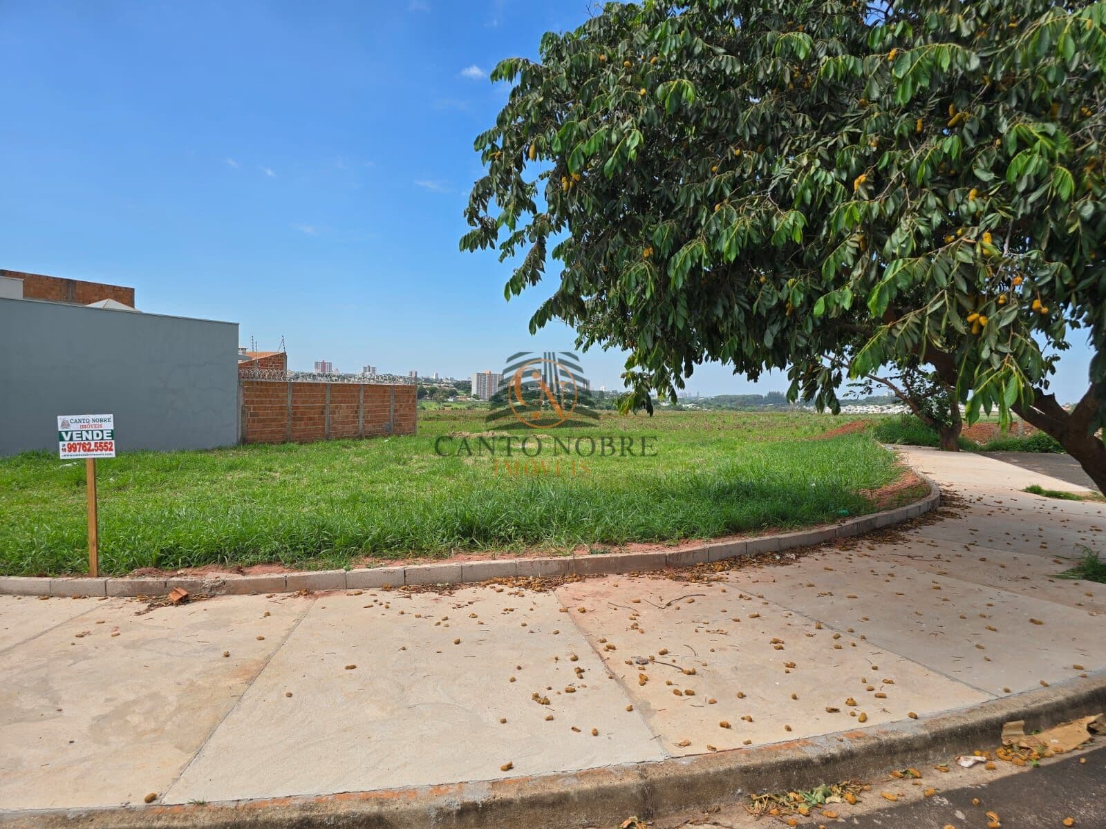 Terreno Lote em Residencial Vista do Horto, Araraquara/SP