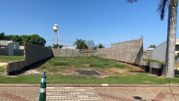 Lote/Terreno em Araraquara - Central Park Morada do Sol