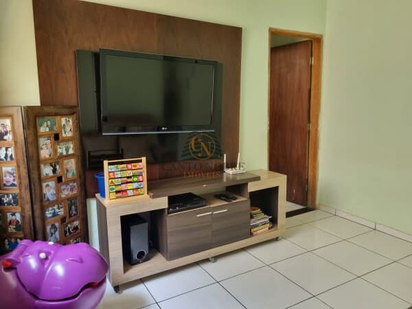 Casa geminada no Jardim Aranga, Araraquara-SP