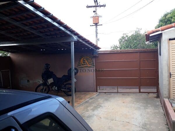 Casa em Araraquara - Jardim Santa Angelina