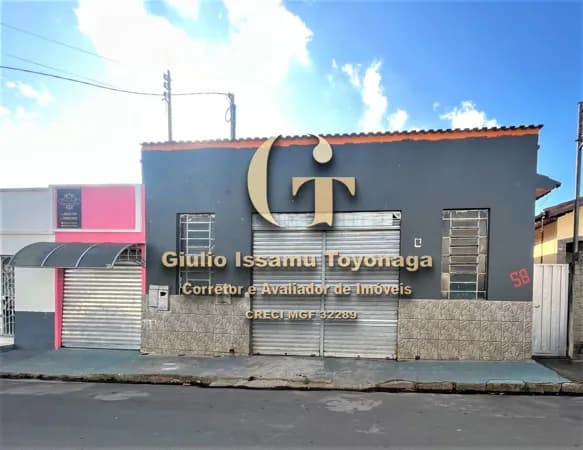 Galpão / Salão Comercial para venda em Munhoz - MG