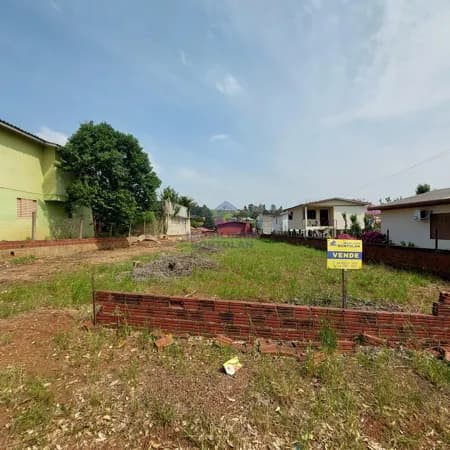 Lote/Terreno em Sarandi - Centro