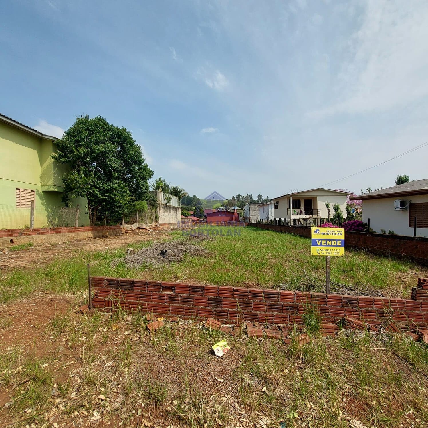 Lote/Terreno em Sarandi - Centro