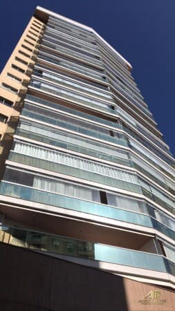 Apartamento 3 quartos Alto Padrão em Praia da Costa Vila Velha ES