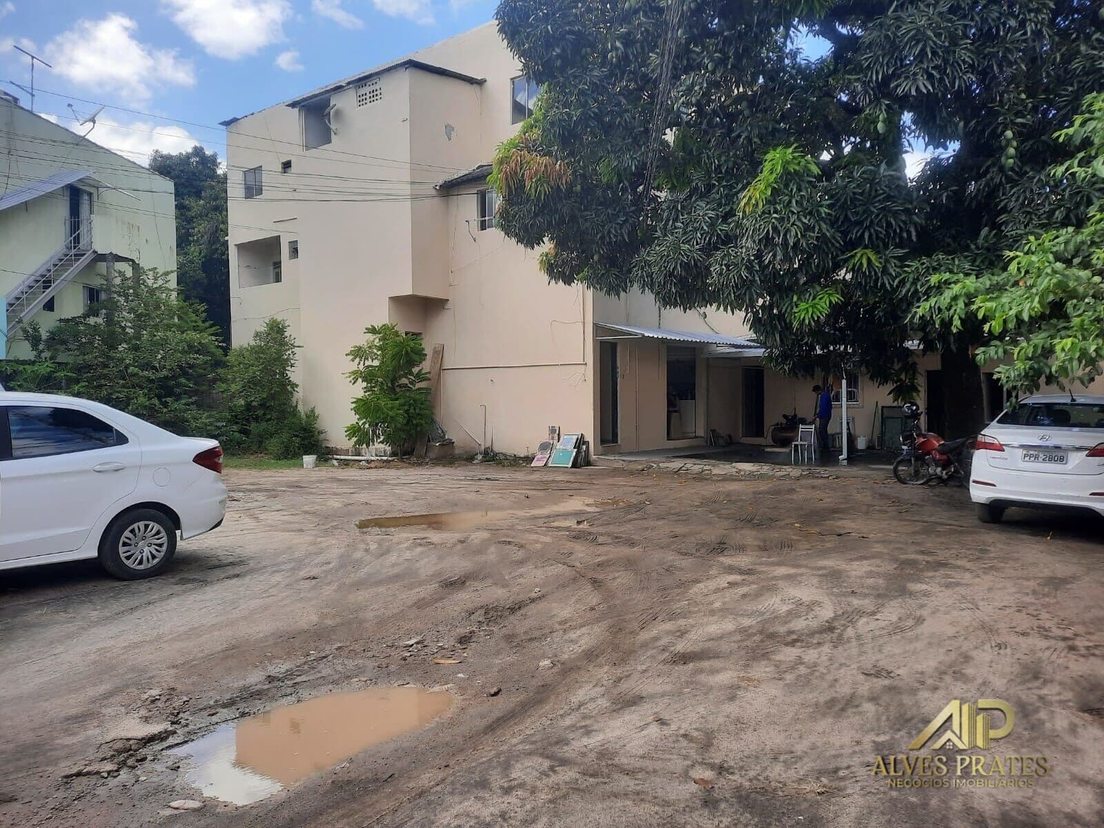 Prédio Comercial e ou Residencial á venda no Bairro Glória, Vila Velha ES