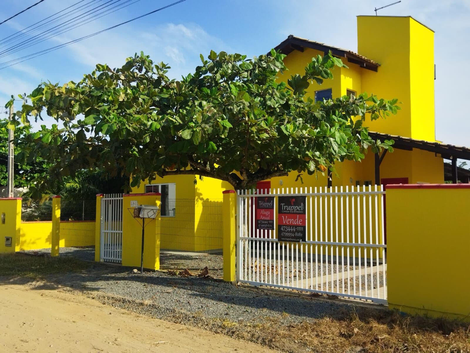 SOBRADO VENDA SANDRA REGINA