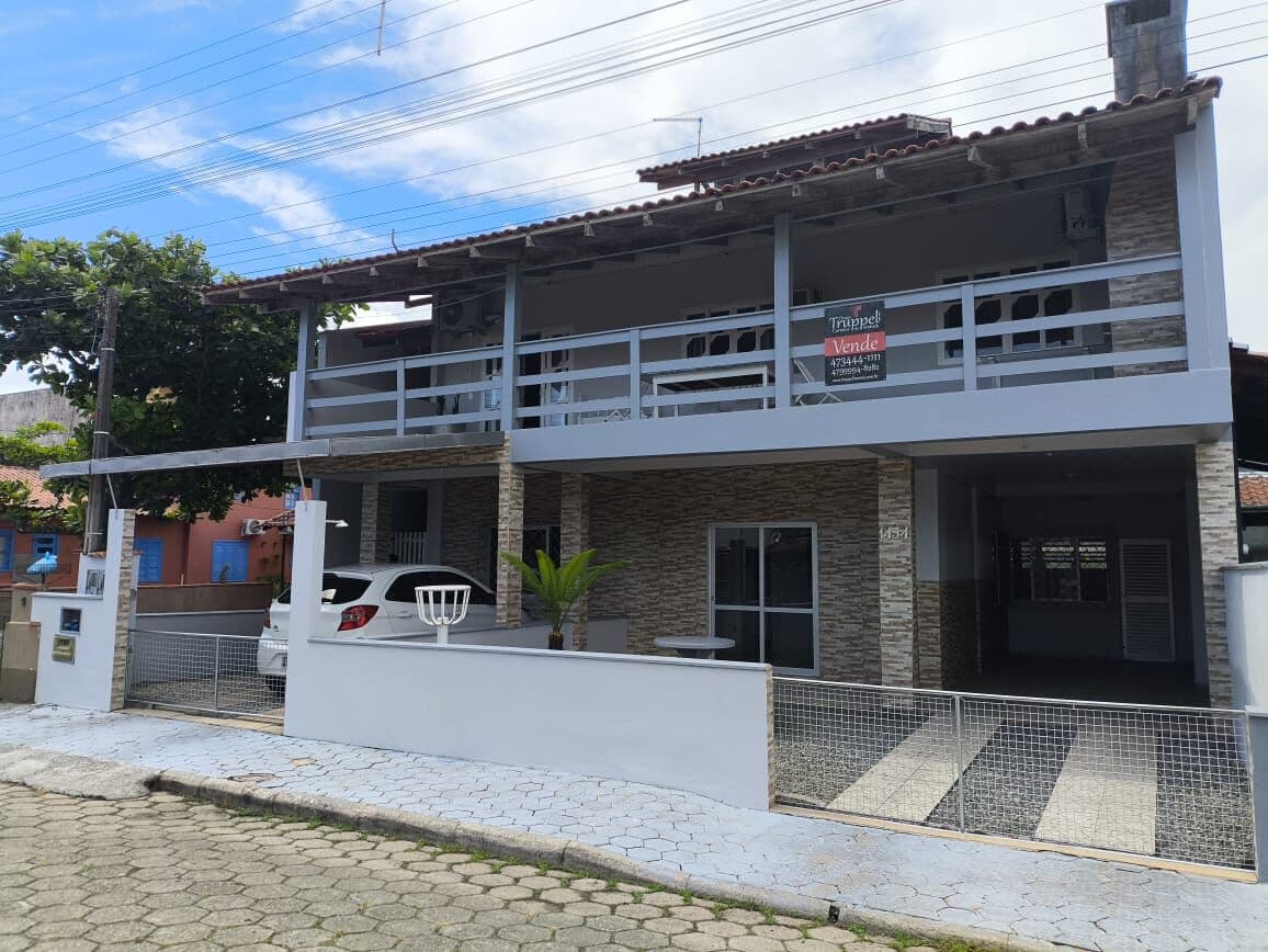 SOBRADO VENDA ENSEADA