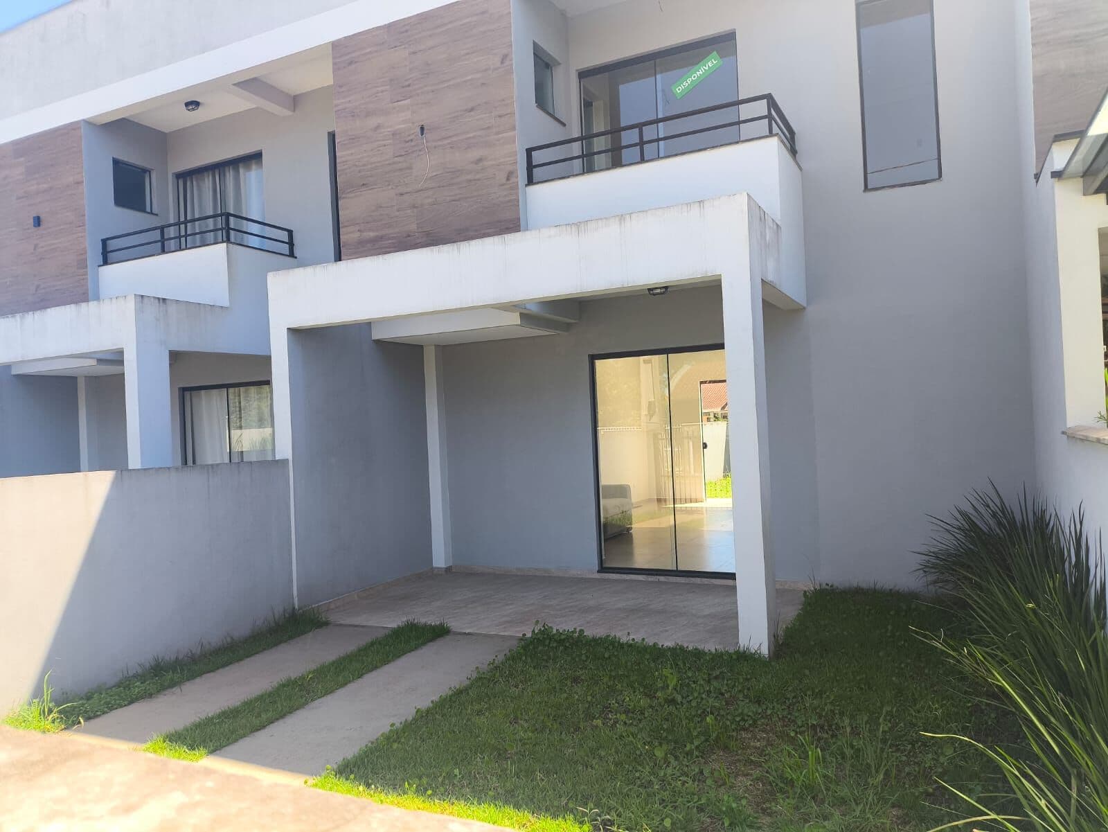 SOBRADO GEMINADO VENDA UBATUBA