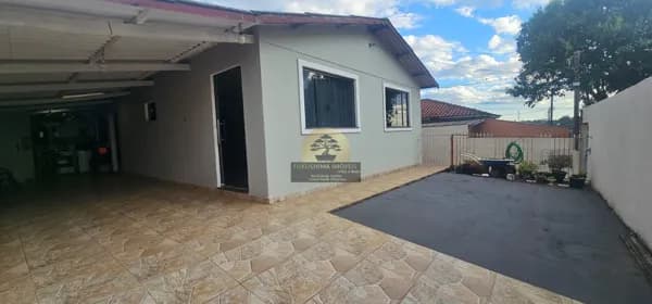 Casa em Apucarana - Jardim Paulista