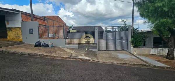 Casa Alvenaria em Núcleo Habitacional das Indústrias, Apucarana/PR