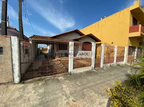 Terreno ao lado do centro da cidade