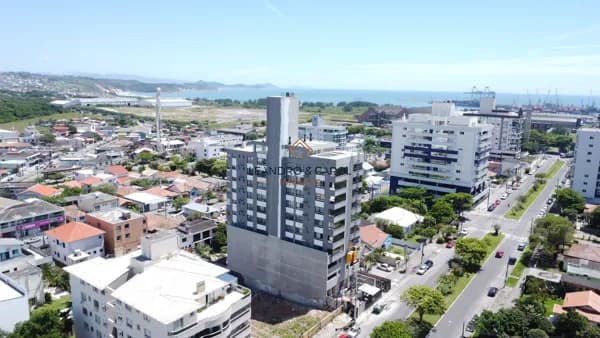 RESIDENCIAL BLACK DIAMOND