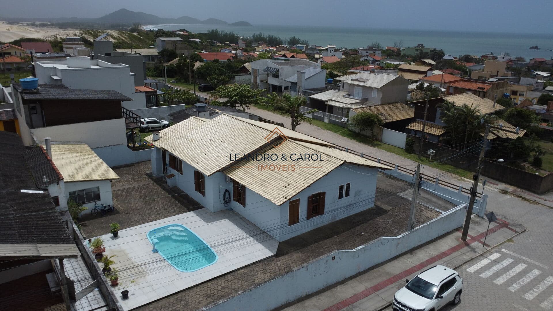 CASA NA PRAIA DA RIBANCEIRA
