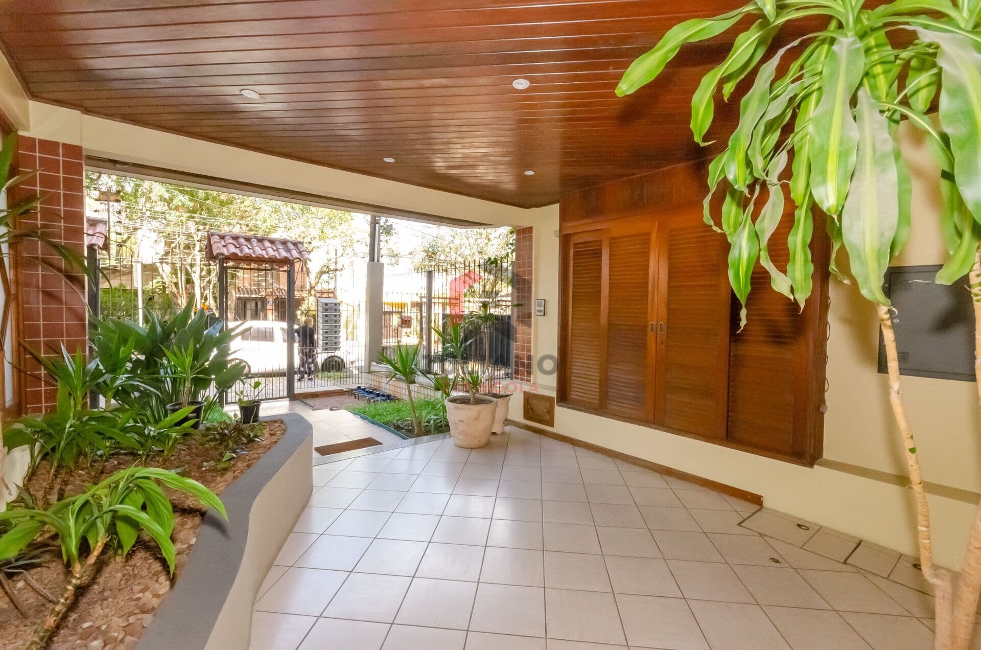 Apartamento de 1 dormitório no bairro Jardim Botânico