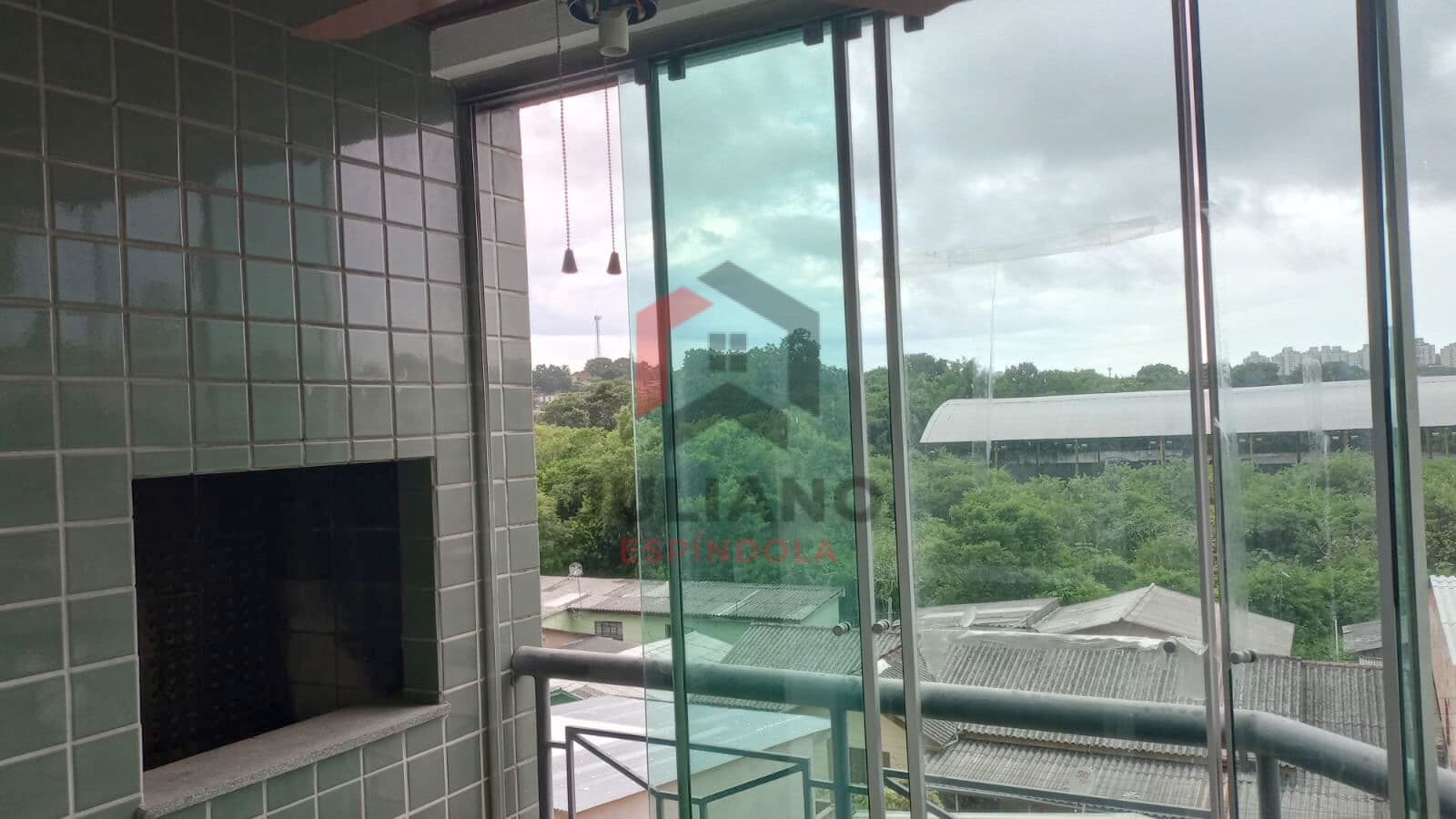 Apartamento à venda no bairro Cavalhada, Porto Alegre-RS