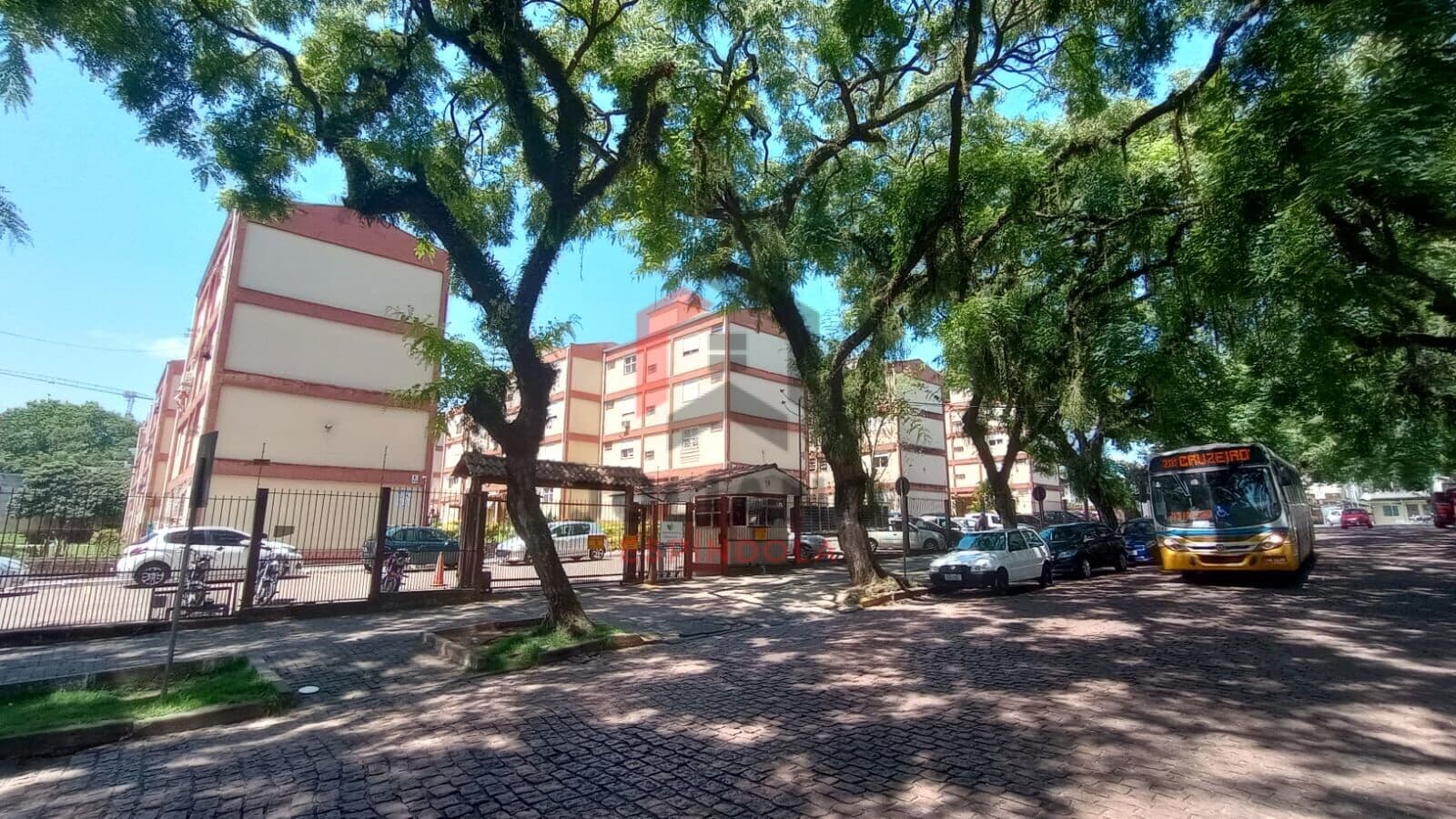 Apartamento 1 dormitório Térreo Bairro Camaquã - Investimento