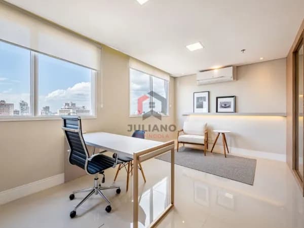 Sala Comercial Decorada com 35 m² no Duo Concept Office – Cidade Baixa