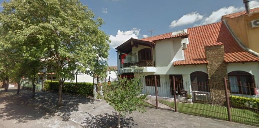 Casa com 5 dormitórios no bairro Jardim Itu