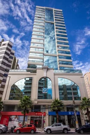 Apartamento em Itapema - Meia Praia