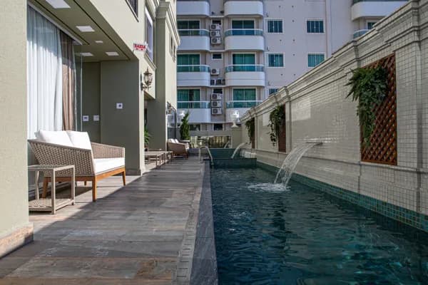 Apartamento em Itapema - Meia Praia