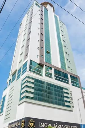 Apartamento em Itapema - Meia Praia