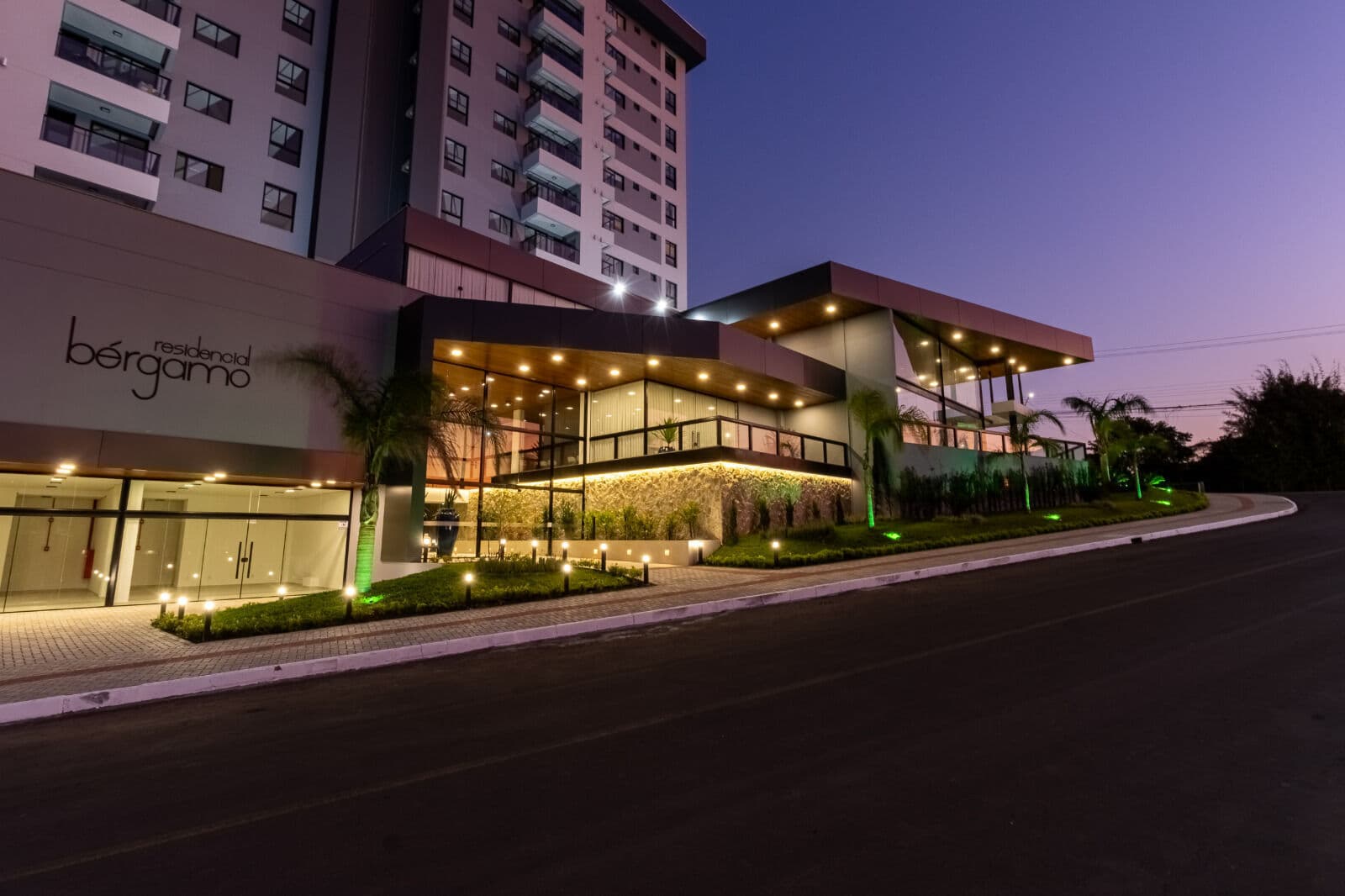Apartamento Semi mobiliado em Lages/ SC