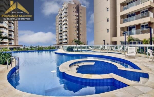 LINDO APTO DE 3 QUARTOS EM CONDOMÍNIO CLUBE NO CENTRO DE ITANHAÉM