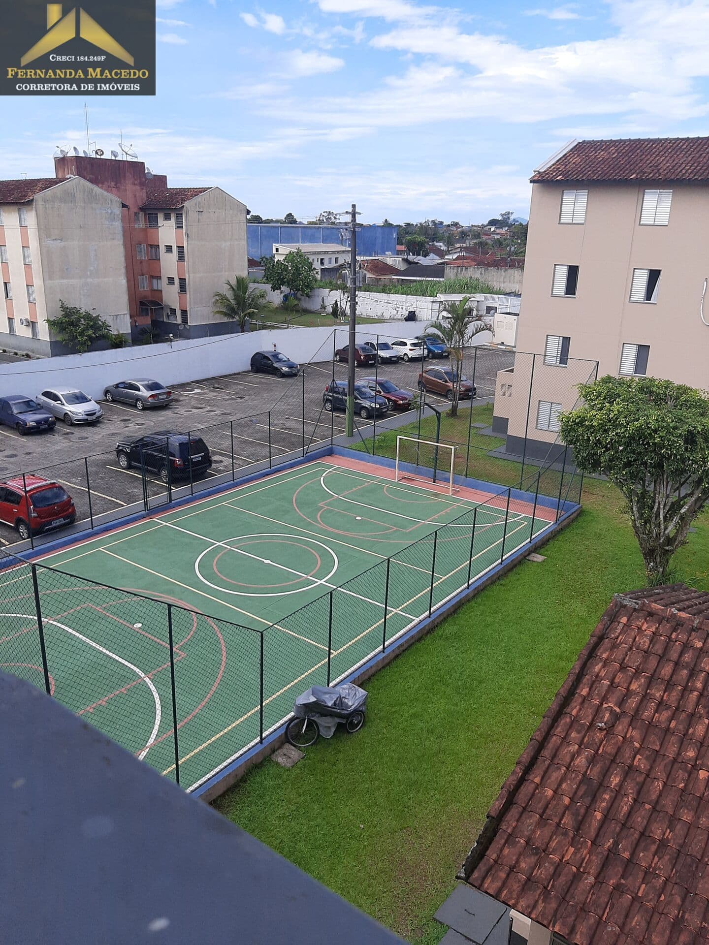 APARTAMENTO EM ITANHAÉM COM 2 QUARTOS LADO PRAIA