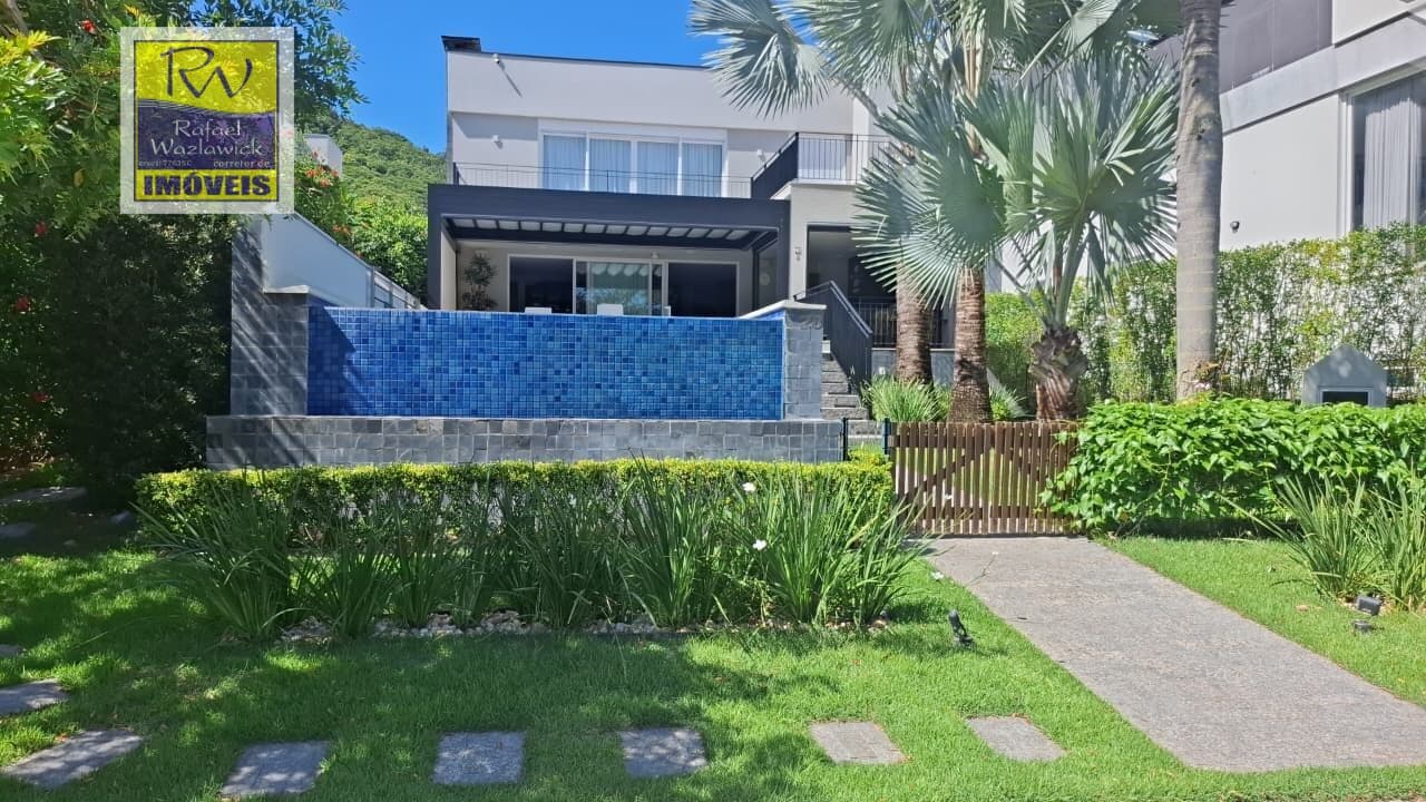 Casa Alto Padrão em Estaleiro, Balneário Camboriú/SC