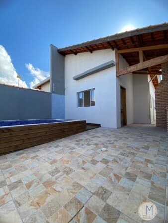 Casa com piscina à venda em Itanhaém