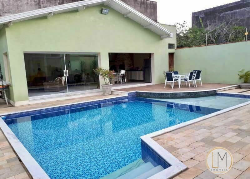 Casa na Praia em Itanhaém .