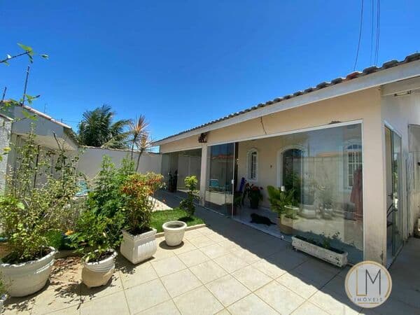 Casa com piscina em Itanhaém