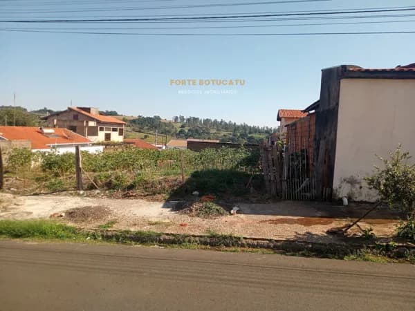 Lote/Terreno em Botucatu - Loteamento Jardim Eldorado