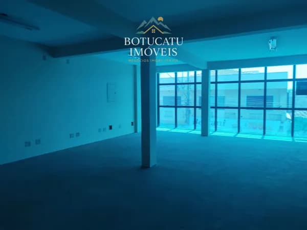 Prédio Comercial - Centro de Botucatu/ Sp