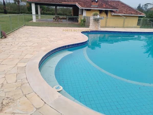 Sítio Cesario Lange - com mini Haras