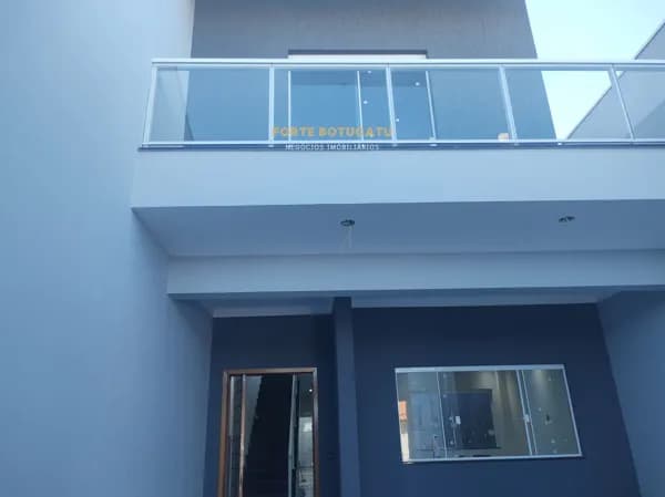 Casa-Sobrado Residencial Ouro Verde
