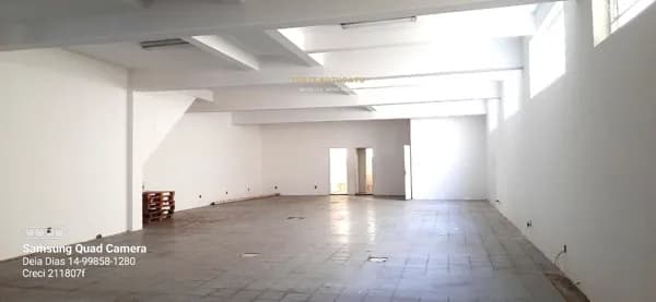 Excelente Ponto Comercial - Rua Amando de Barros