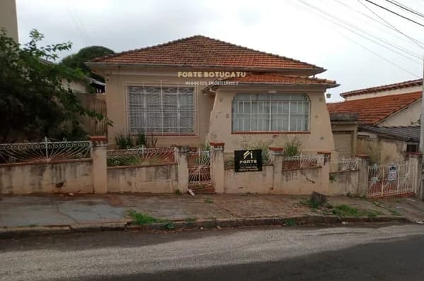 Casa em Botucatu - Jardim Dona Nicota de Barros