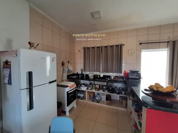 Casa Com quintal Maravilhoso - muito espaço