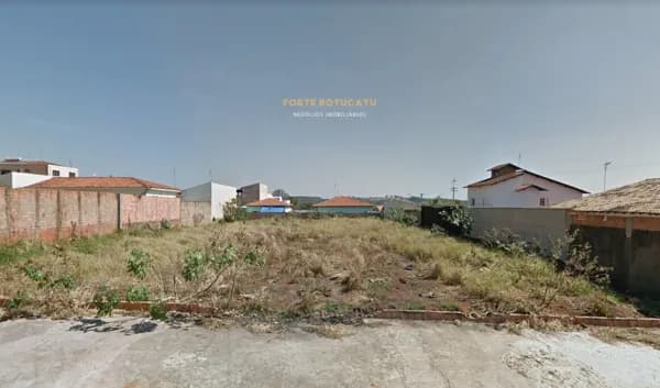 Terreno com Grande Área - Totalmente Plano em Bairro Nobre São Manuel