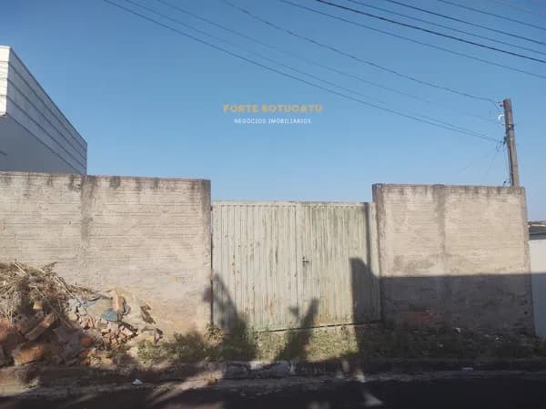 Lote/Terreno em Botucatu - Vila Cintra
