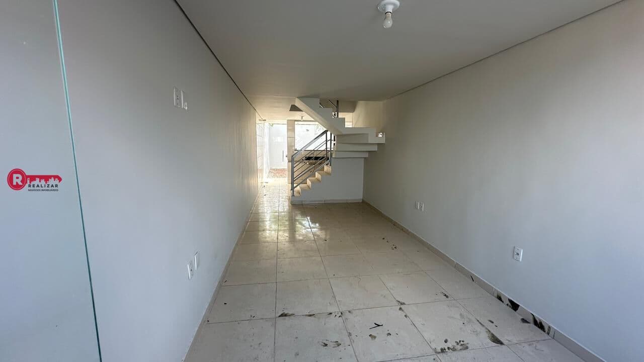 Casa 02 Quartos à Venda em Betim no bairro Vila Verde